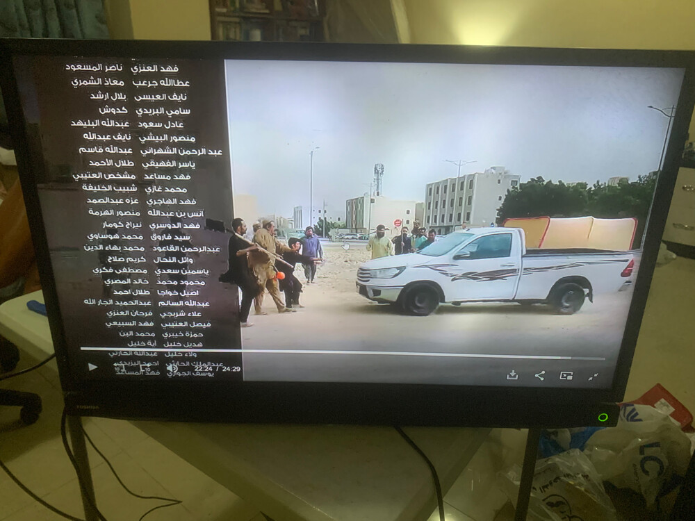 شاشه توشيبا للبيع ٣٢ بوصه - 3