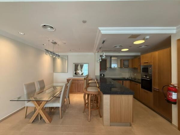 1 BHK CHALET | SEA VIEW | BILLS IN - 4