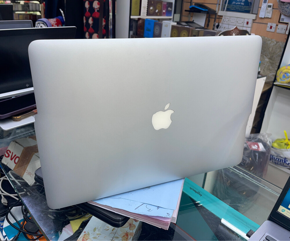 MacBook Pro (Min2015) - 4