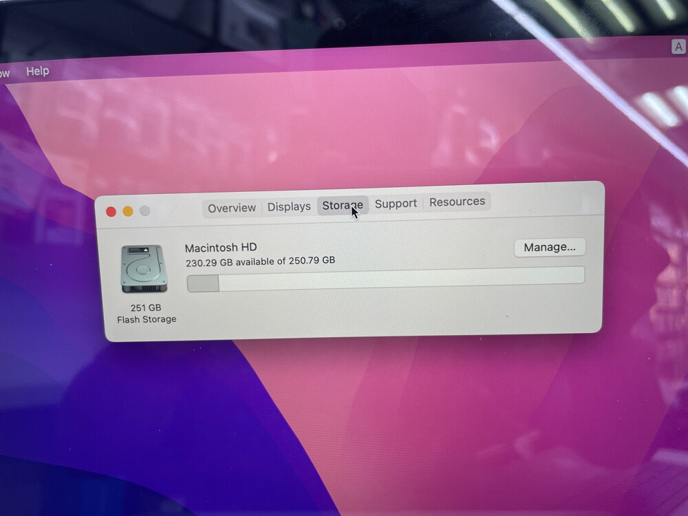 MacBook Pro (Min2015) - 3