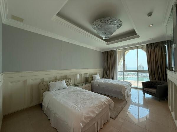 LUXURY 7 BR DUPLEX +| SEA VIEW - 7