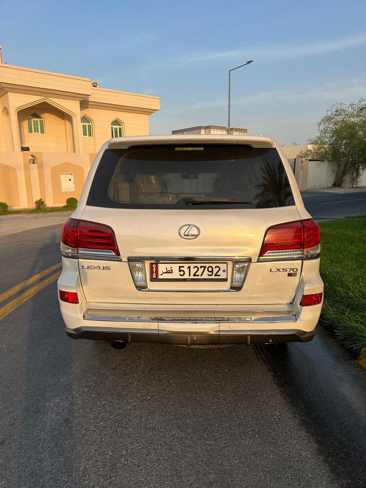 لكزس  - 3