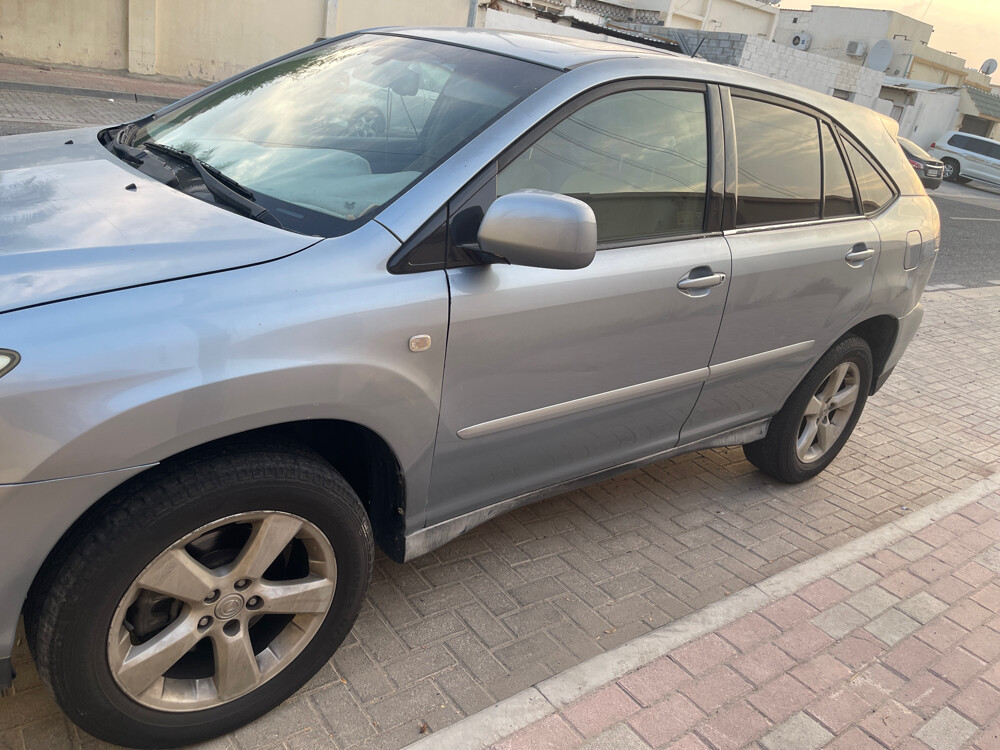 ليكزس ار اكس ٣٥٠ - 4