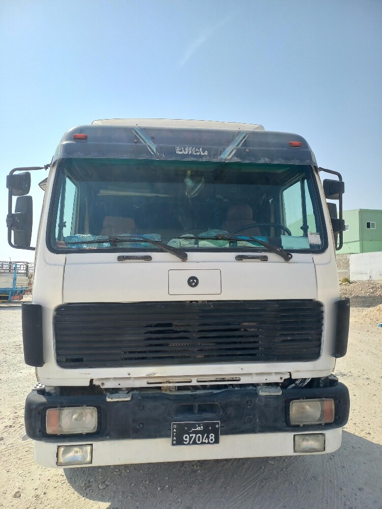 للبيع مرسيدس للتواصل 66607643 - 2