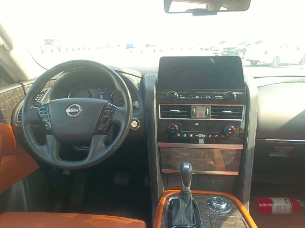 Nissan patrol V8 LE titneum 2022 - 5