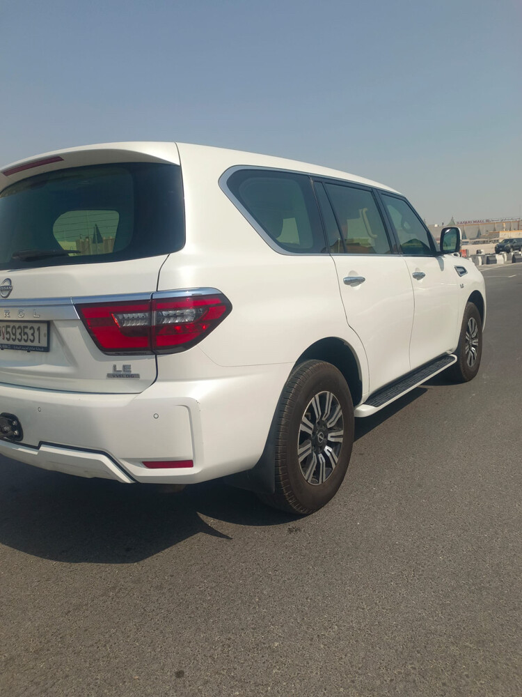 Nissan patrol V8 LE titneum 2022 - 2