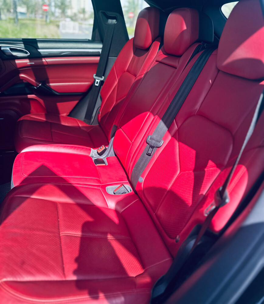 Porsche cayenne S - 21