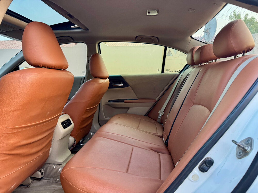Honda Accord 2014 Full Option - 7