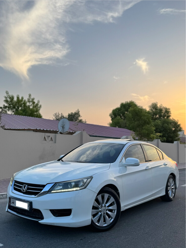 Honda Accord 2014 Full Option - 1