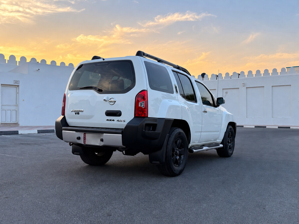 Nissan Xterra S 4WD 2013 - 14