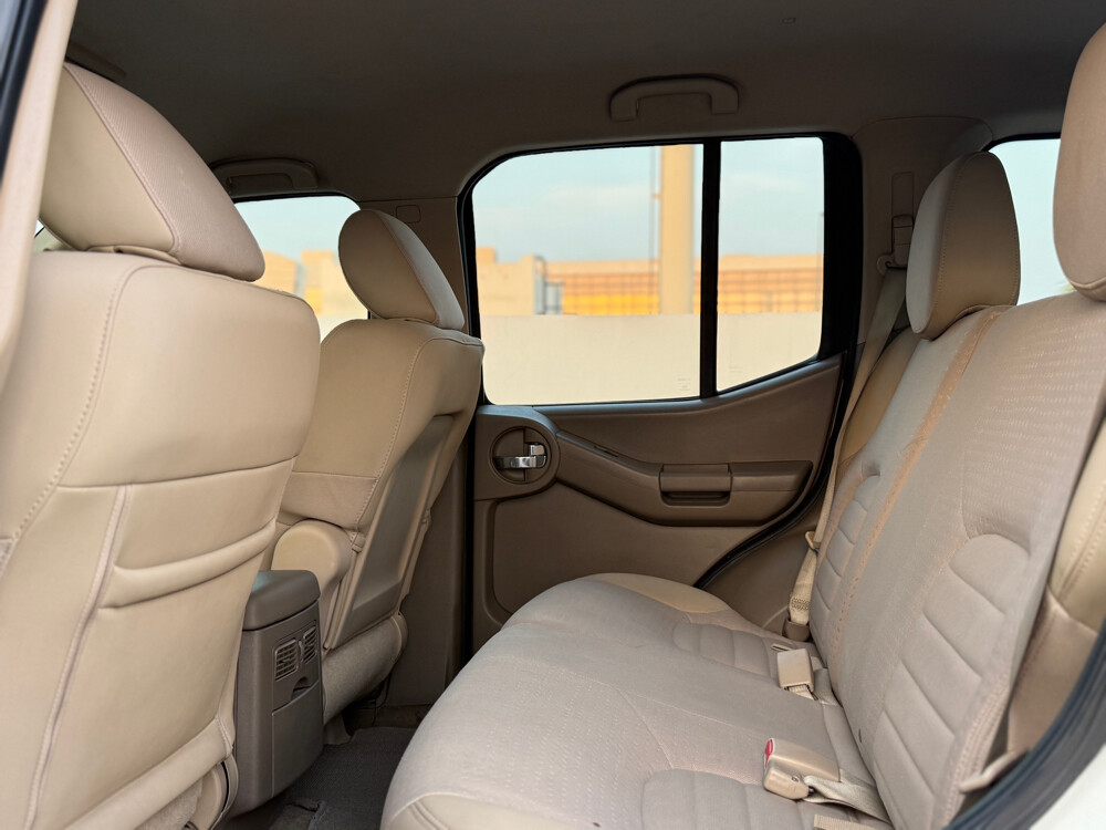 Nissan Xterra S 4WD 2013 - 6