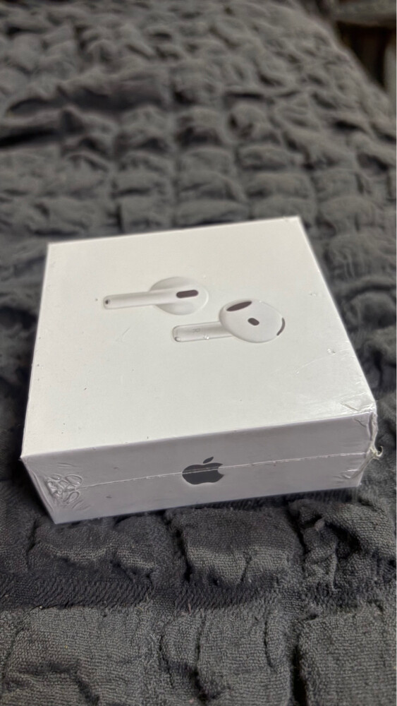 AirPods - 1