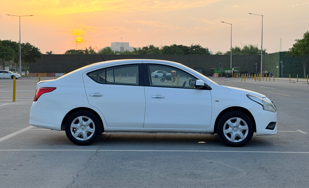NISSAN SUNNY FOR SALE - 7