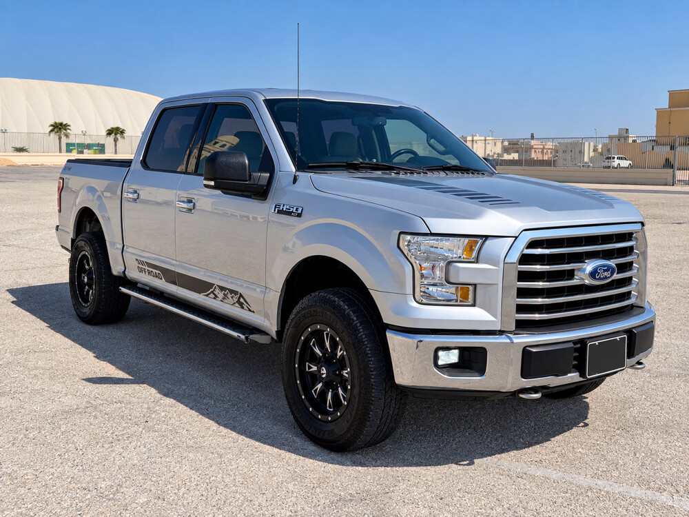 2015 FORD F150 5.0L V8 4 Door - 2