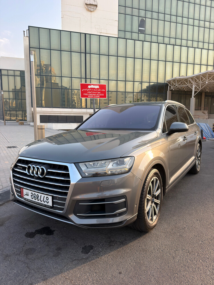 Audi Q7 45 Perfect Condition - 1