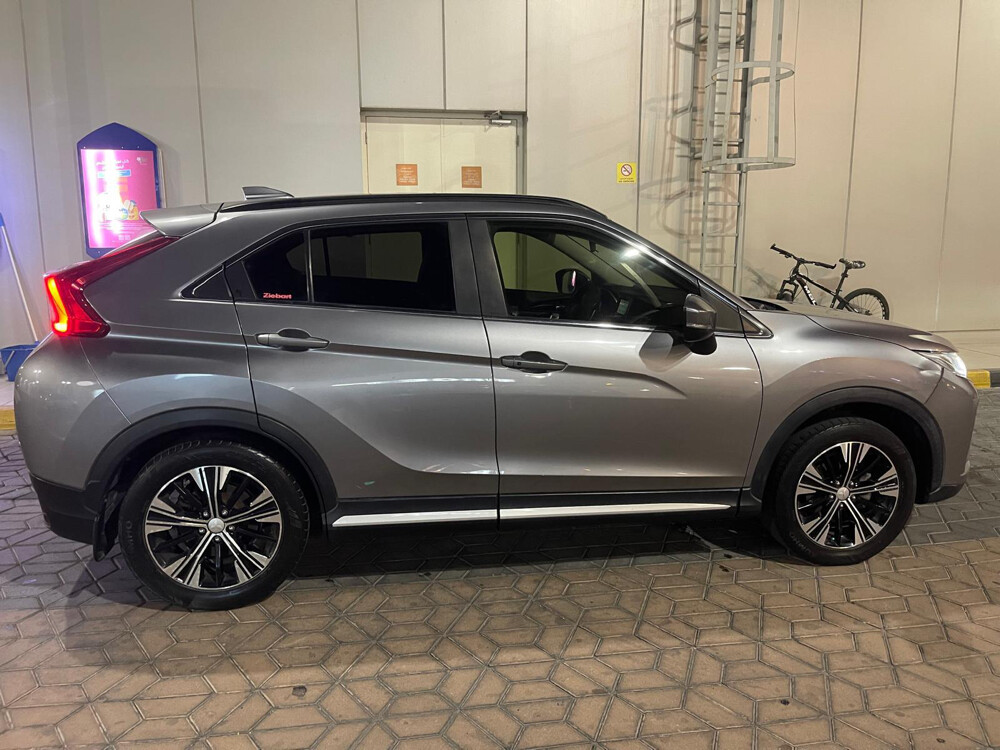 Mitsubishi Eclipse Cross 2018  - 8