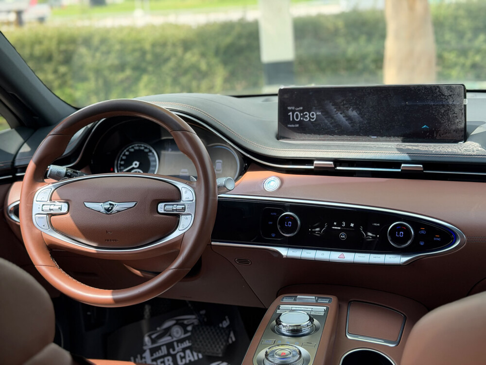 Genesis GV 70 - 9