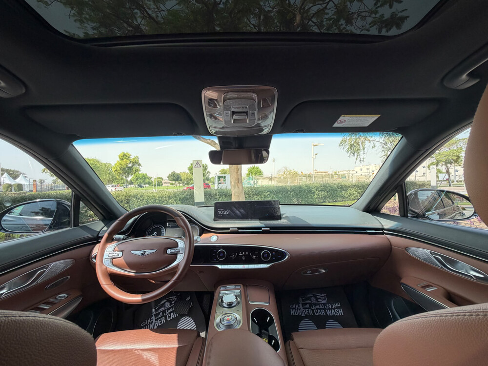 Genesis GV 70 - 12
