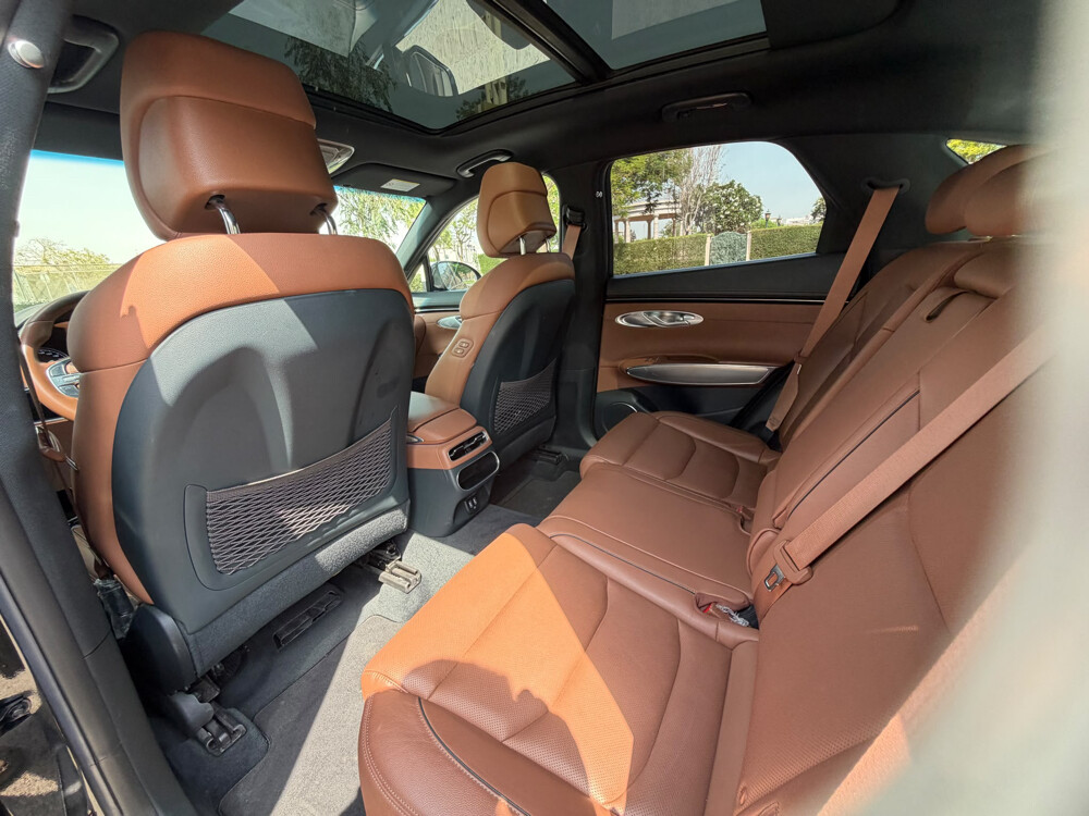 Genesis GV 70 - 13