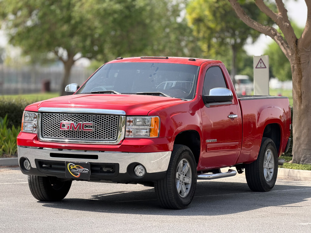 GMC Sierra  - 1