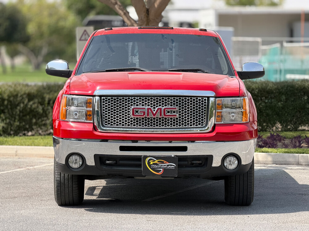 GMC Sierra  - 2