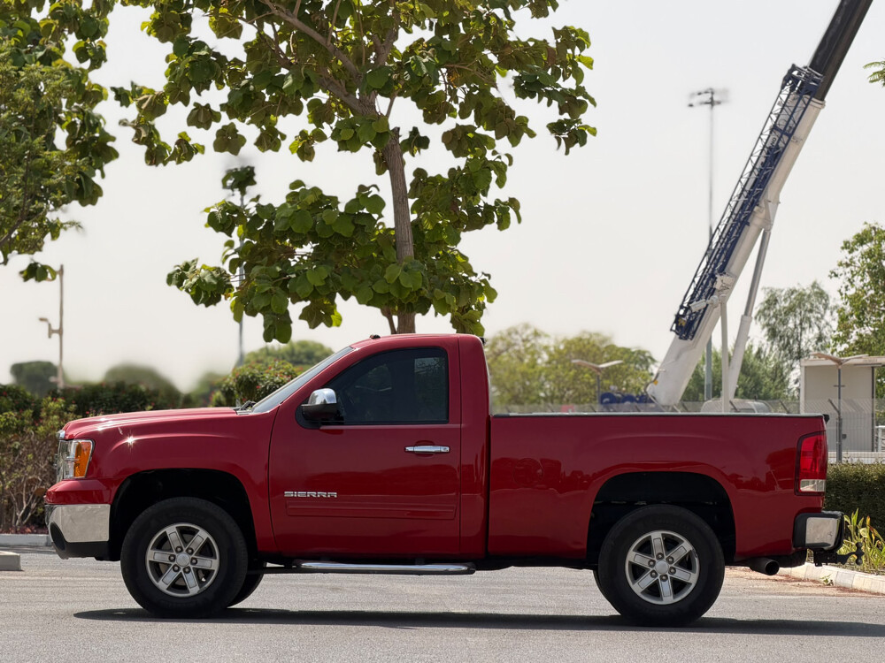 GMC Sierra  - 7