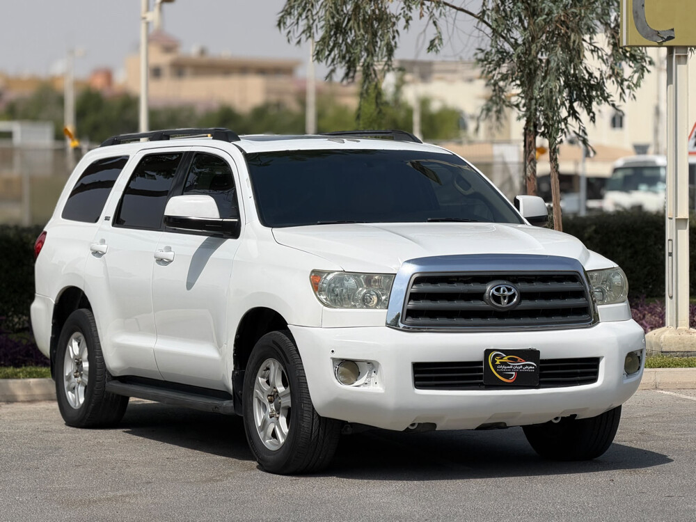 Toyota Sequoia full option  - 4