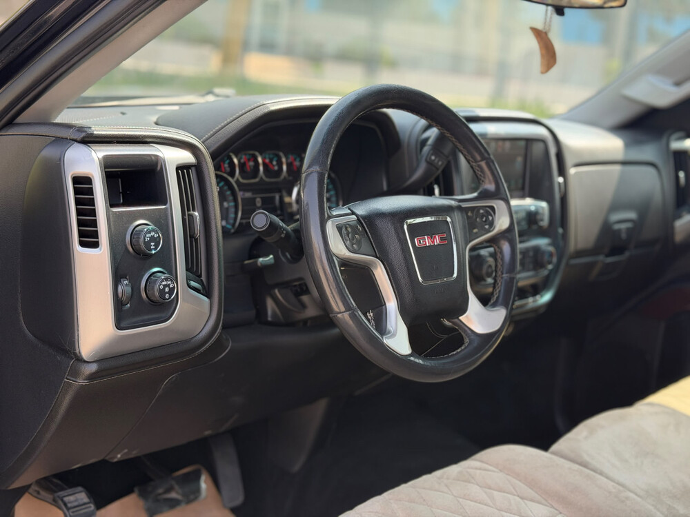 GMC Sierra - 9