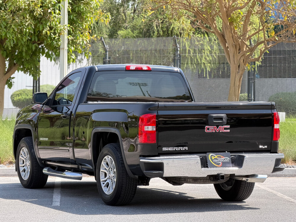 GMC Sierra - 6