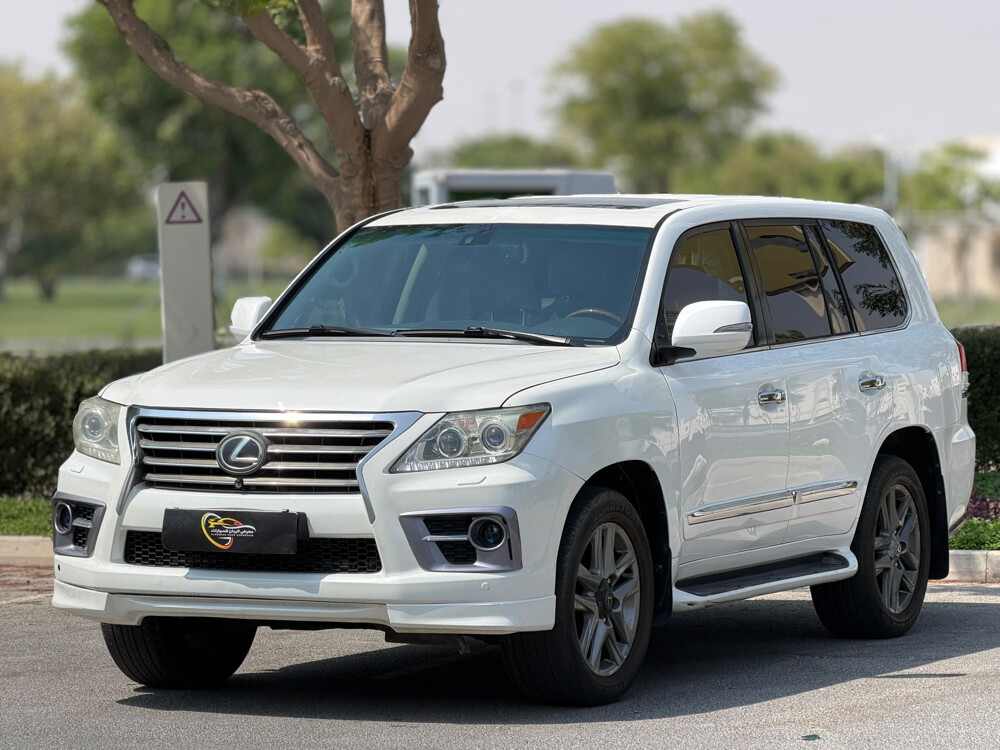 Lexus LX 570 s - 1
