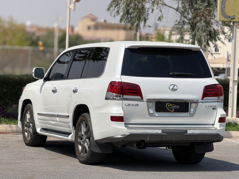 Lexus LX 570 s - 6
