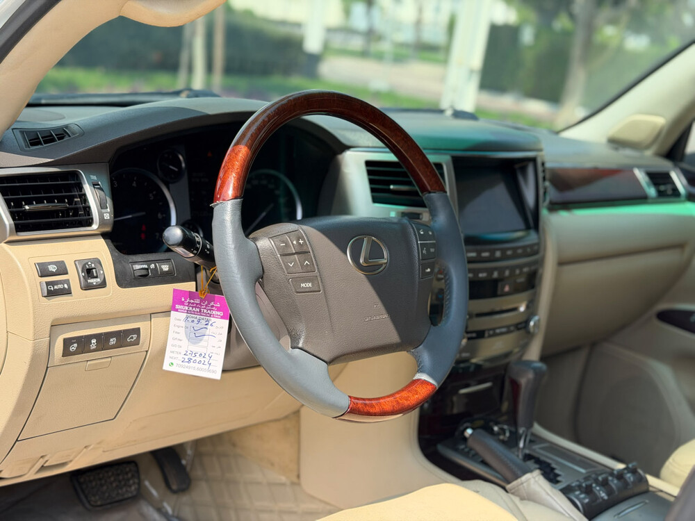 Lexus LX 570 s - 9