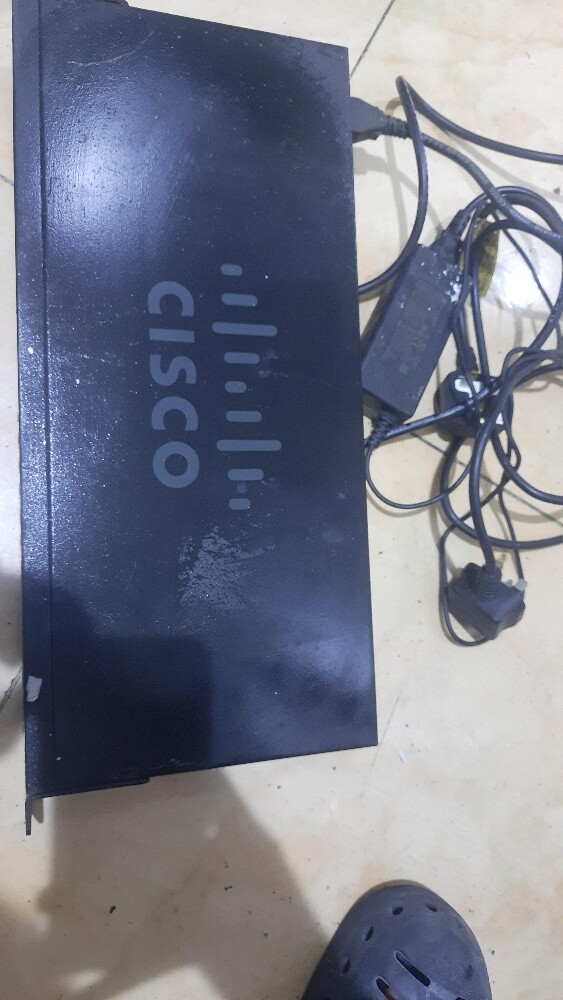 CiscoGigabit Ethernet Network Switc - 1