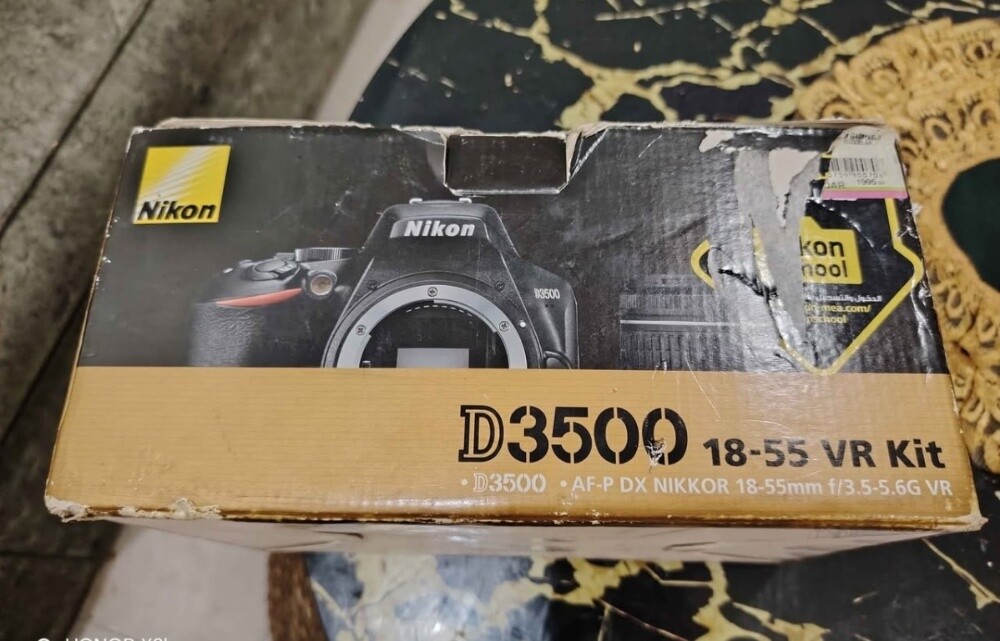 كاميرا نيكون دي 3500 - 6