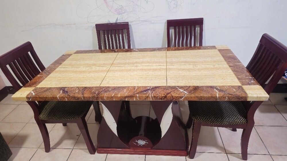6-Seater Dining Table (Marble Top D - 2