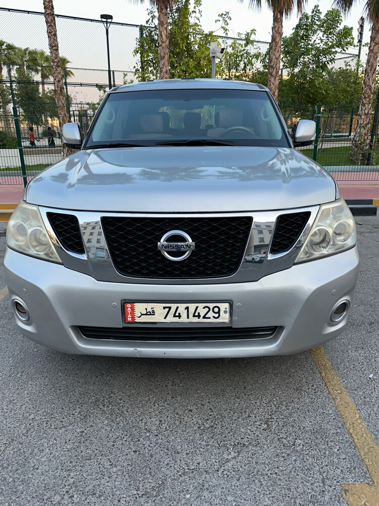 نيسان باترول 2012 حجم 400 - 1
