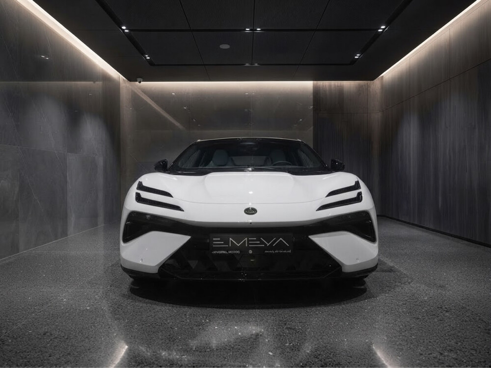 Lotus Emeya 2025 - 5