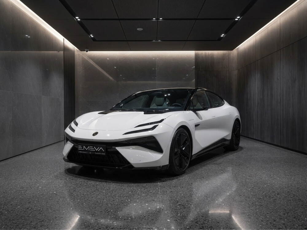 Lotus Emeya 2025 - 1