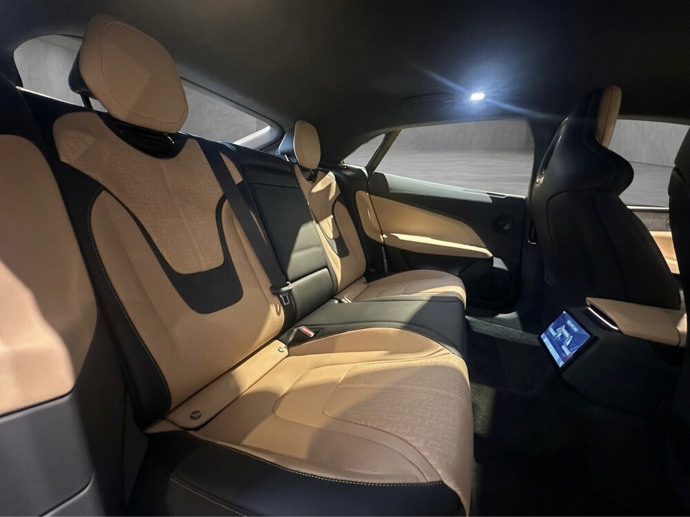 Lotus Emeya 2025 - 6