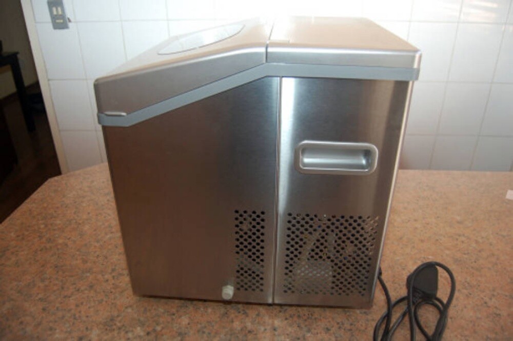 Generalco Ice Maker Machine 15kg/24 - 7