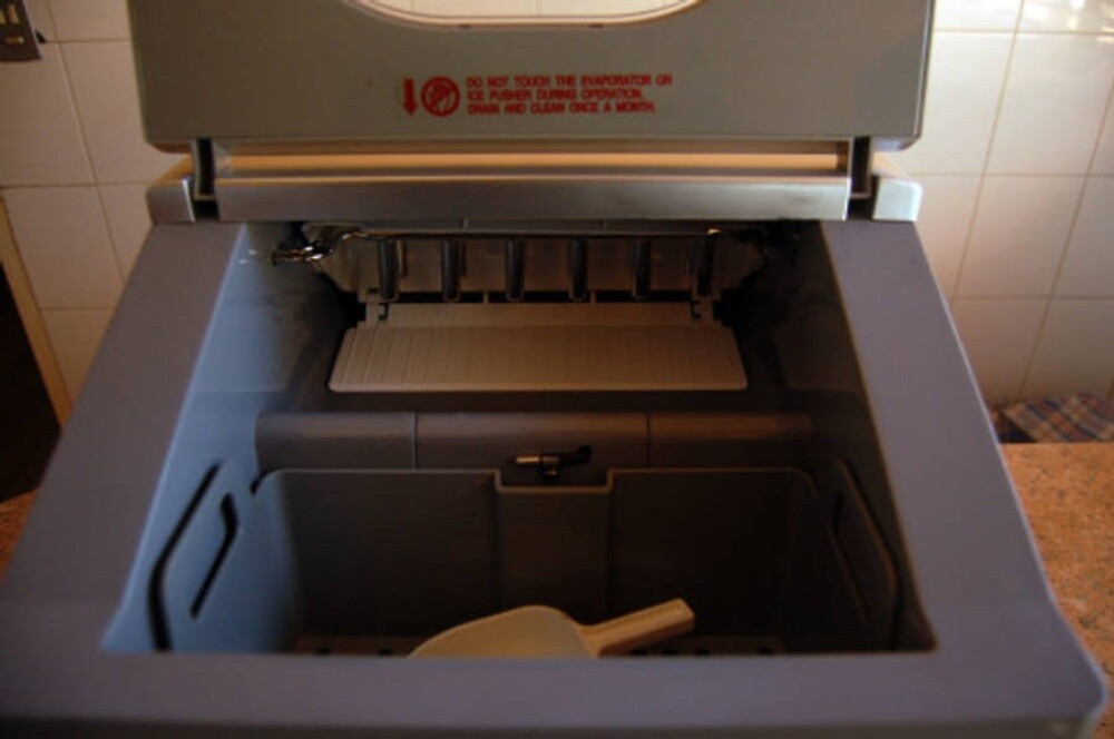 Generalco Ice Maker Machine 15kg/24 - 3