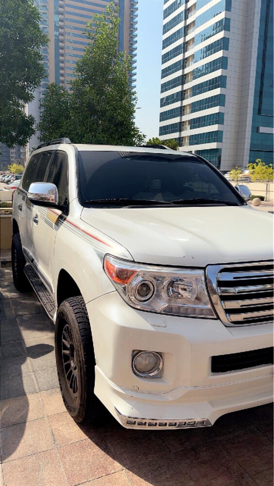 لاندكروزر - 6
