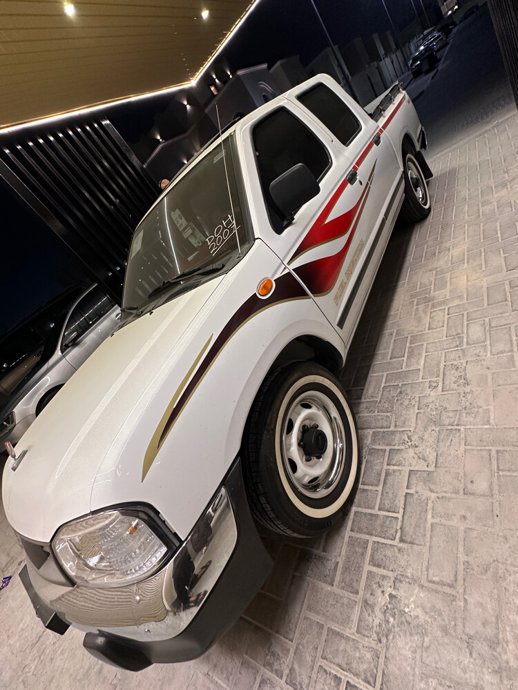 Nissan Pickup Excellent condition - 3