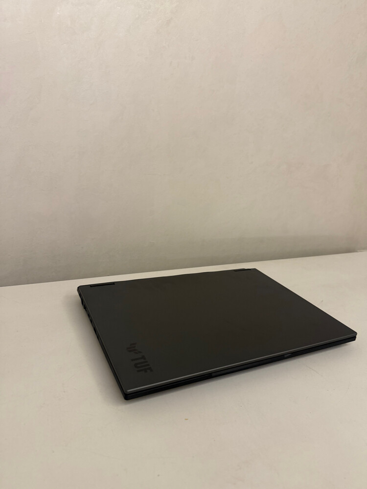 لابتوب قيمنق او ل شغل احترافي - 1