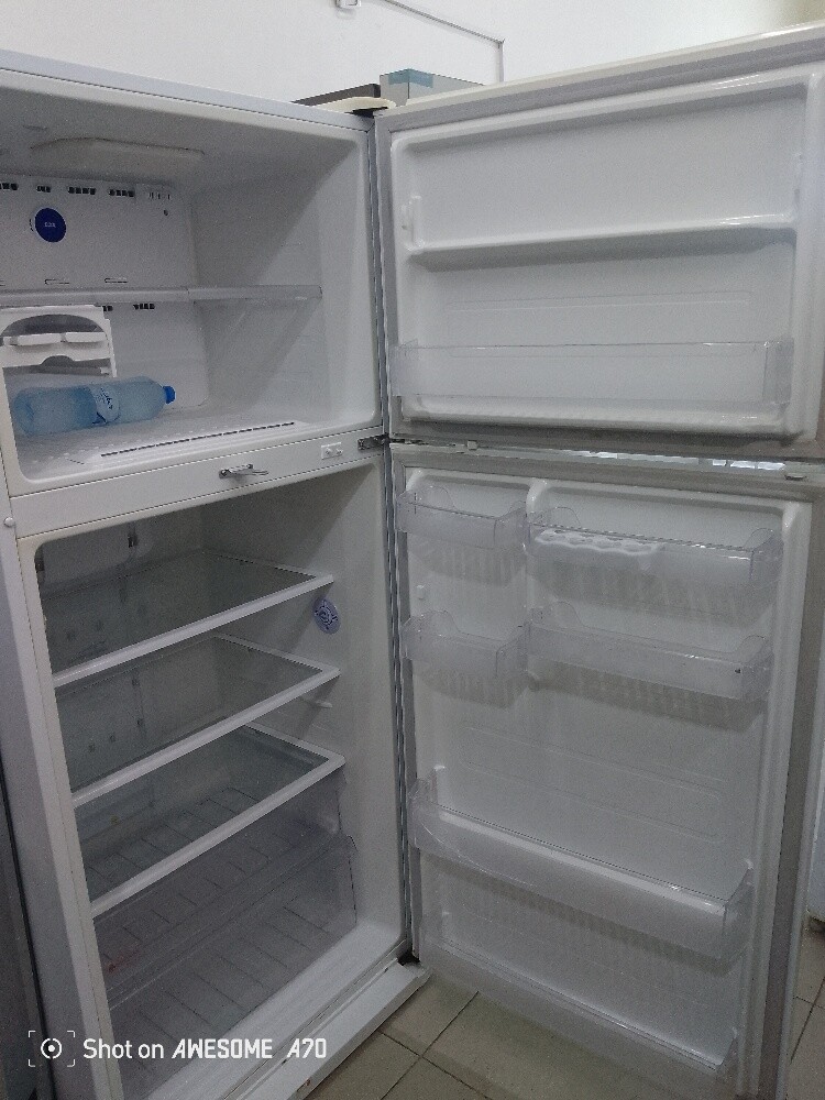 Samsung fridge for sale. - 3