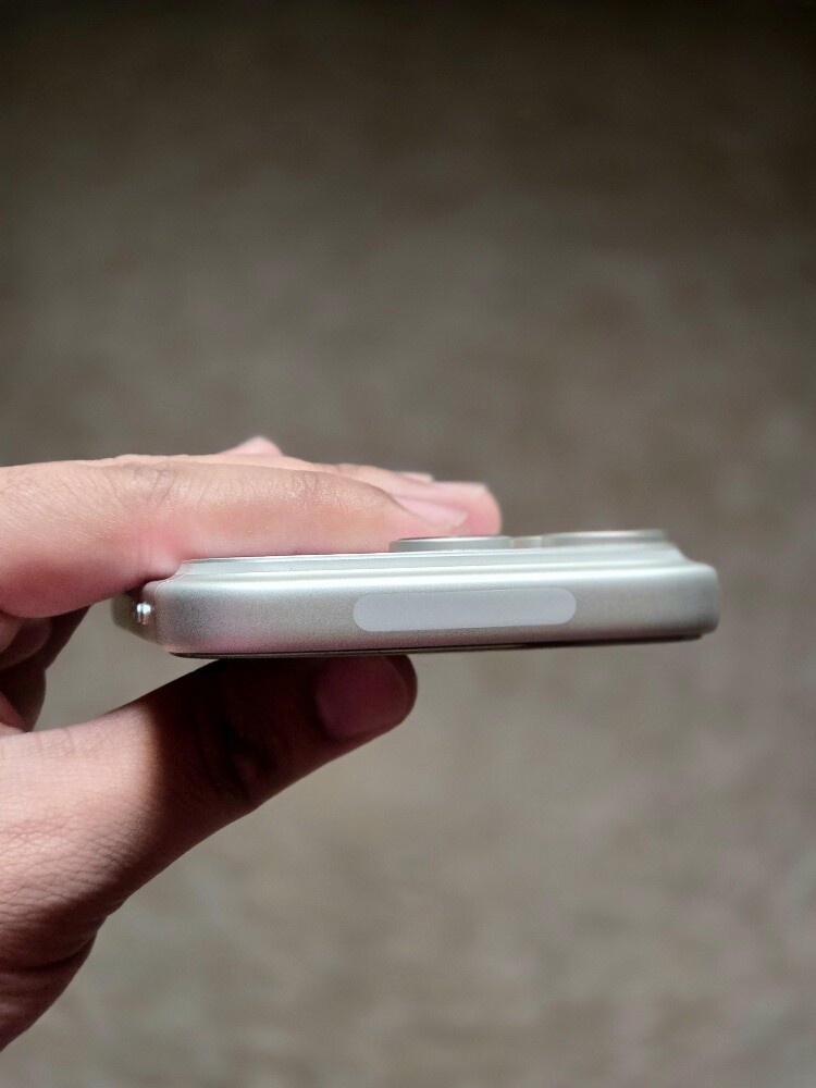 Iphone 17 pro 256gb - 6