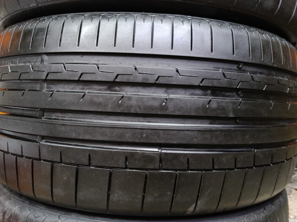 295/35/R23.Continental brand - 5