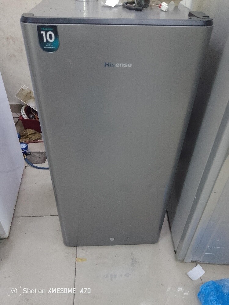 HISENCE FRIDGE FOR SELL. - 2