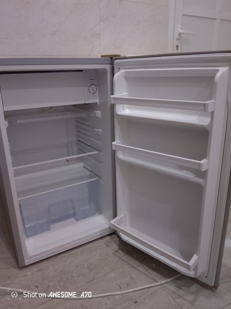 mini size fridge for sell. - 4