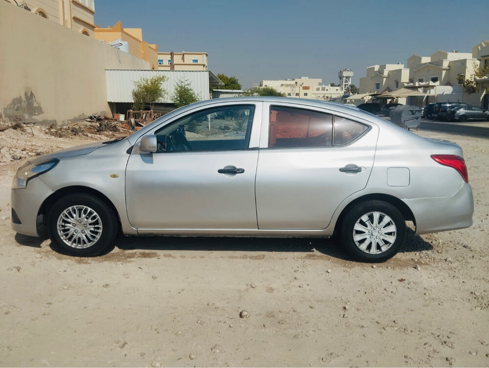 Nissan Sunny 2016 - 2